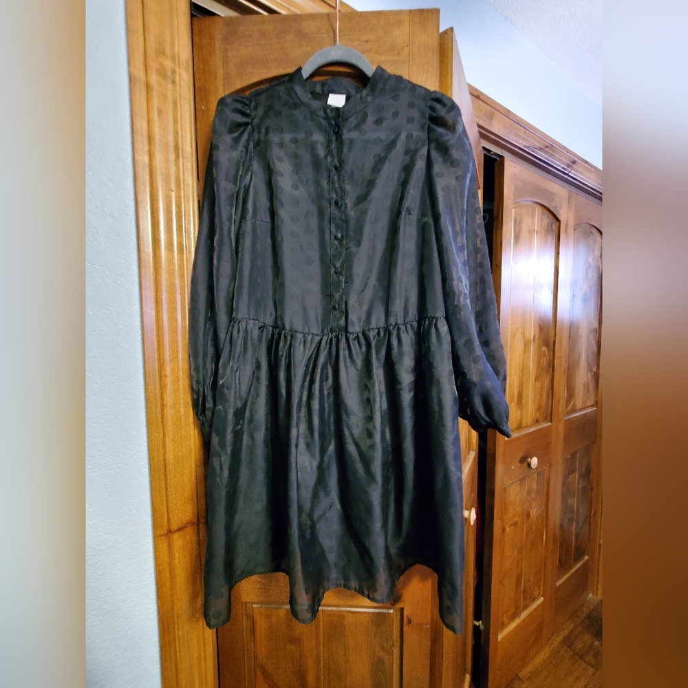 NWOT H&M Dress, Size S